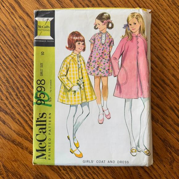 UNCUT Vintage 1960s McCalls 9598 Sewing Pattern Size 10 XXS Coat Dress - Picture 1 of 2
